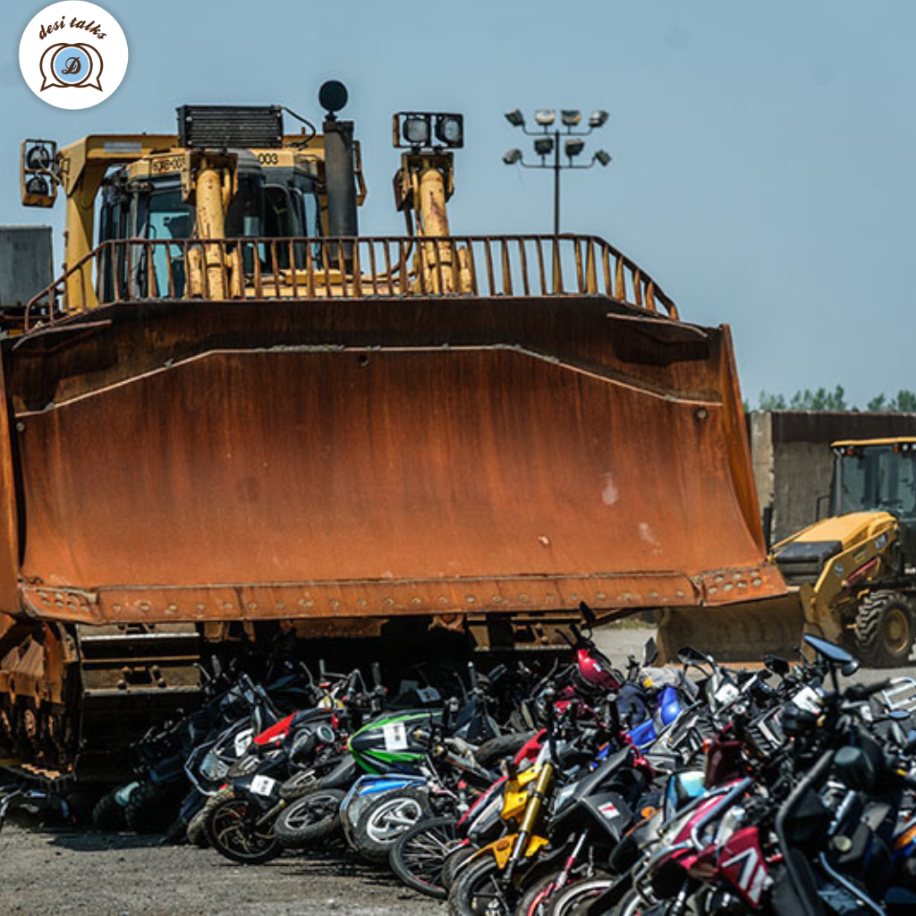 NYC Takes a Stand: Mayor Eric Adams Crushes 200 "Ghost Vehicles" in Staten Island Crackdown 2 NYC ghost vehicles crackdown