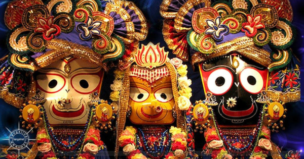 Lord Jagannath, Balabhadra and Subhadra idols with round eyes, no hands, worshipped at Puri temple